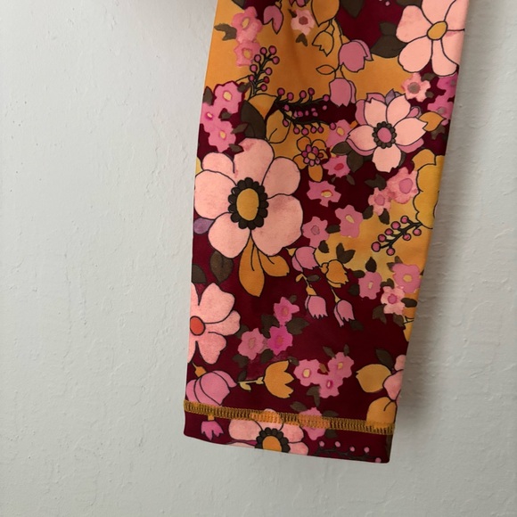 The Upside Palm Springs Dance Leggings Size 6 Retro Floral Print Activewear - Picture 5 of 12